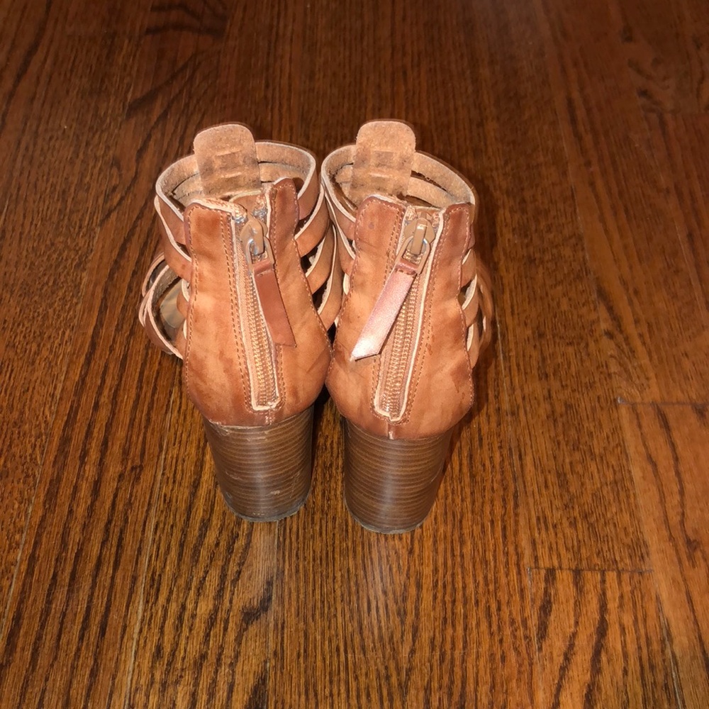 UO Brown/tan heeled sandals - Picture 3 of 4